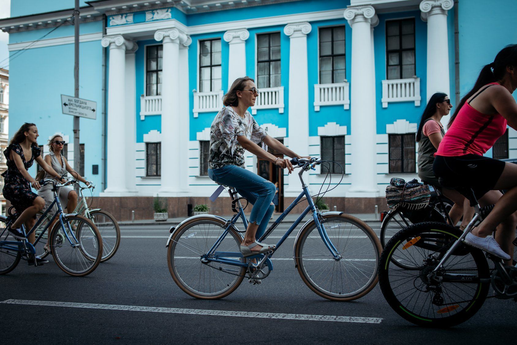 В Киеве запускают новый формат городских велоэкскурсий