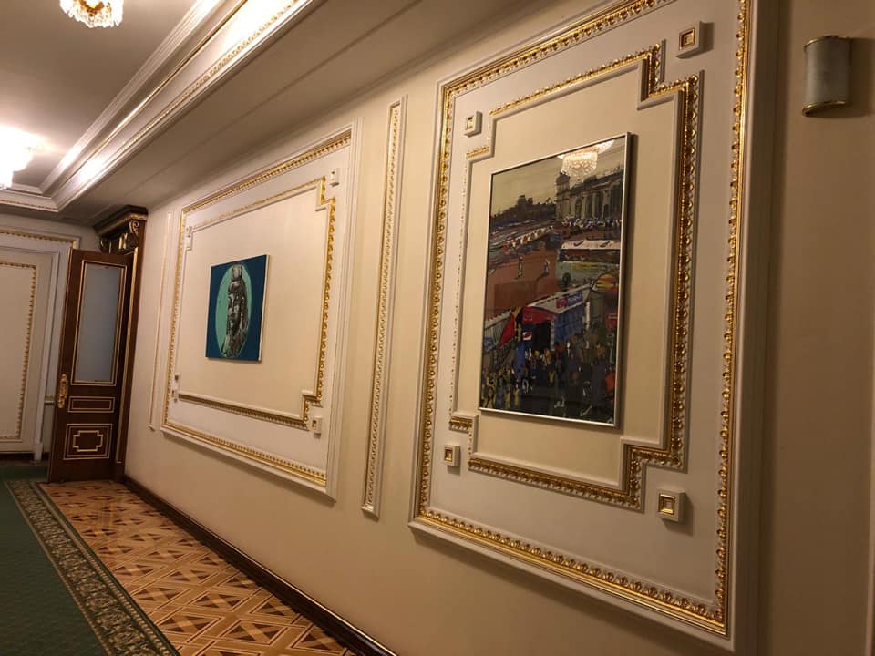 В Офисе президента Зеленского повесили картину с шаурмой (фото)