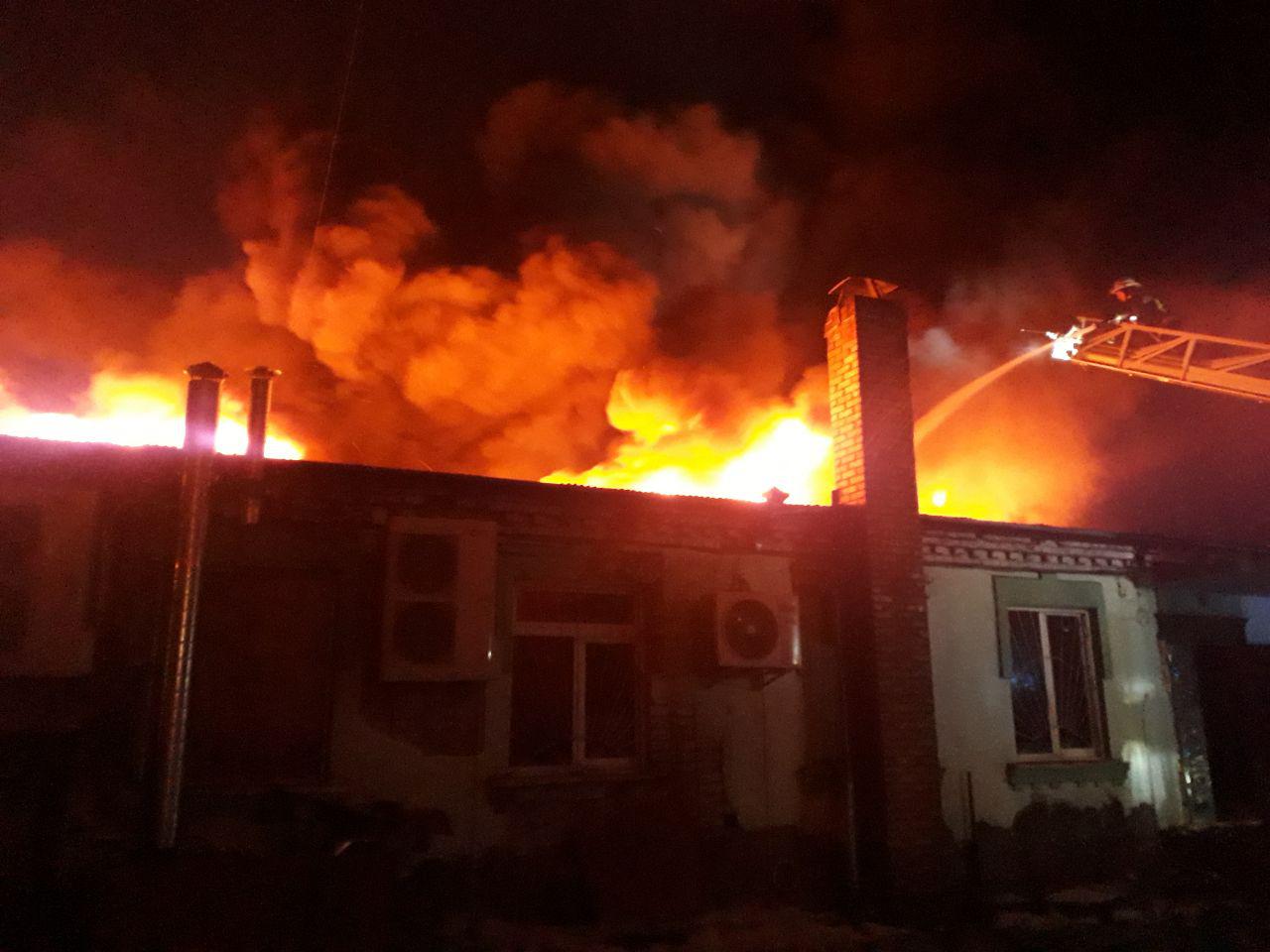 В Ровно загорелось помещение бывшего ресторана