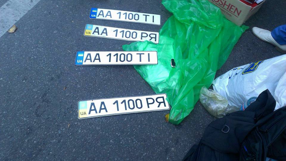 Второго мошенника, который в генеральском мундире брал взятки за назначение на должности, разыскивают