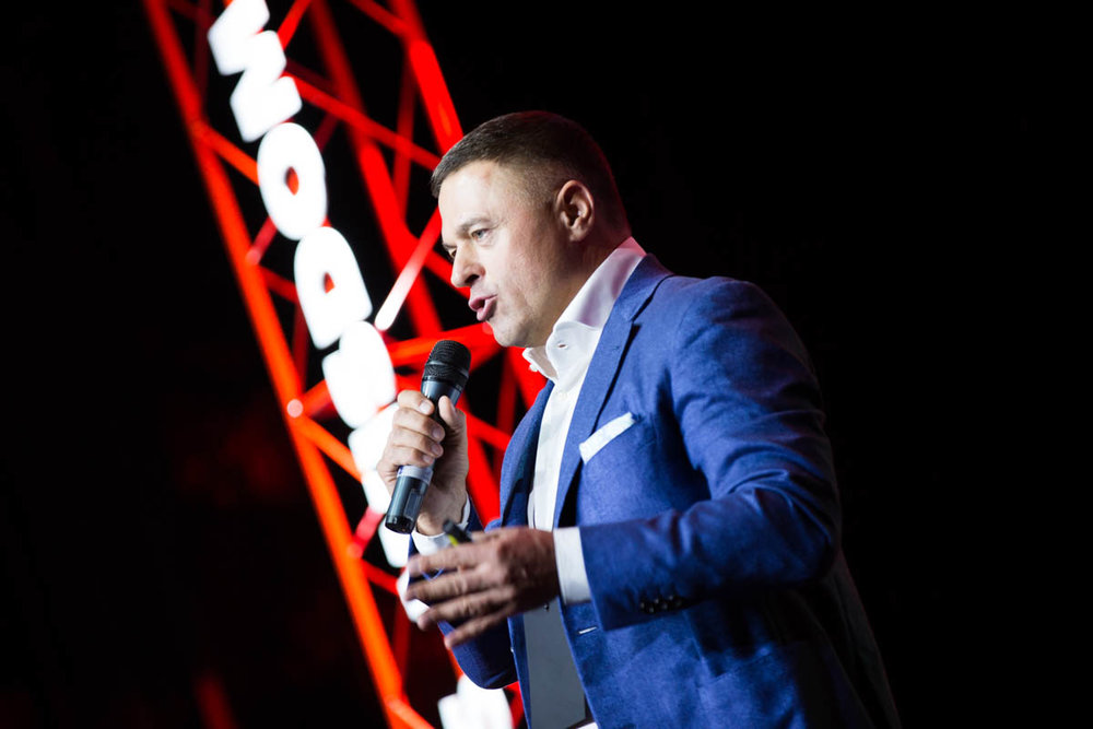 Вывести из зоны комфорта: О чем говорили спикеры первого дня Business Wisdom Summit