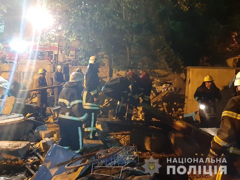 Взрыв в центре Киева: полиция открыла уголовное производство, стали известны новые подробности (ФОТО)