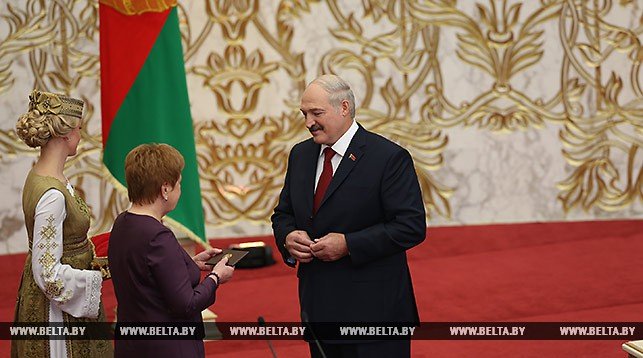 Лукашенко принял присягу и вступил в должность президента Белоруссии