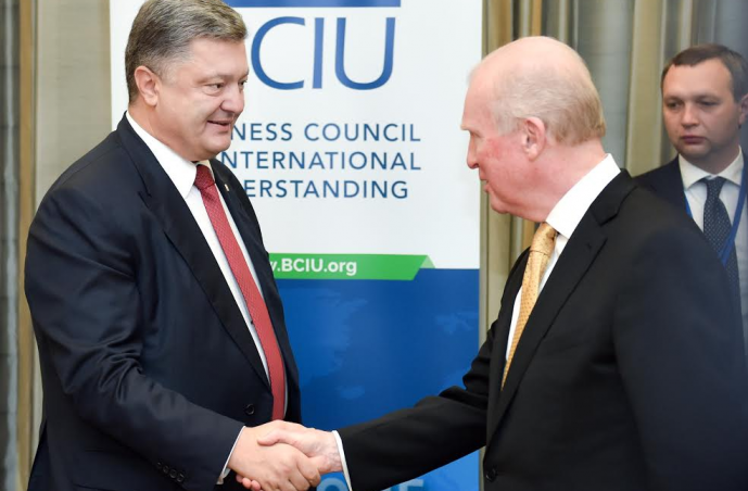 Порошенко обсудил с представителями деловых кругов США перспективы инвестирования в Украине