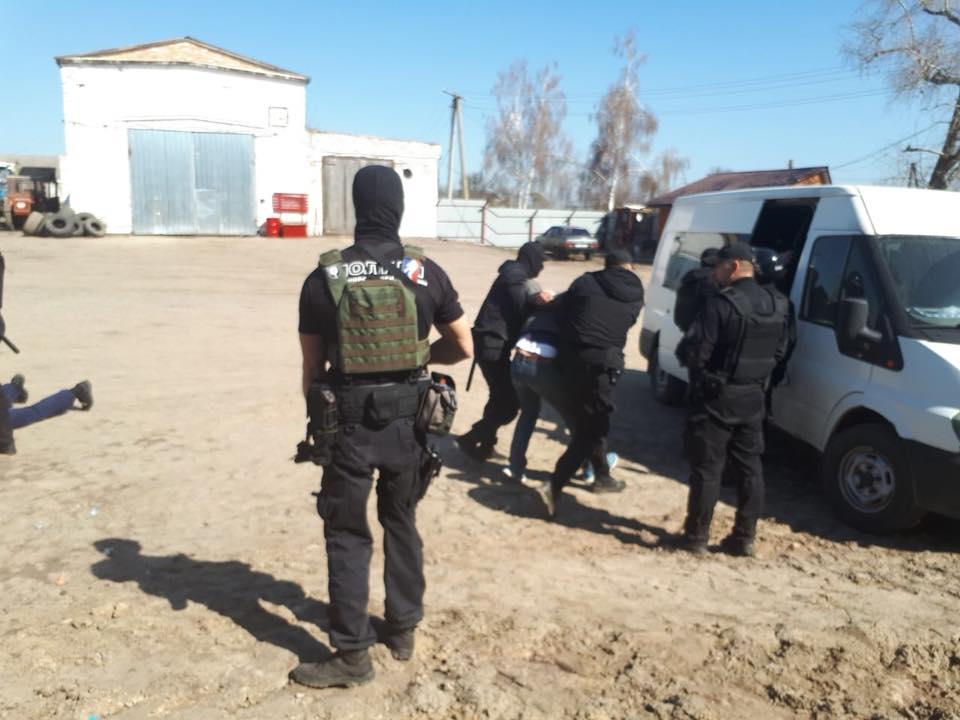 В Черкасской области при попытке захвата предприятия задержаны 50 человек
