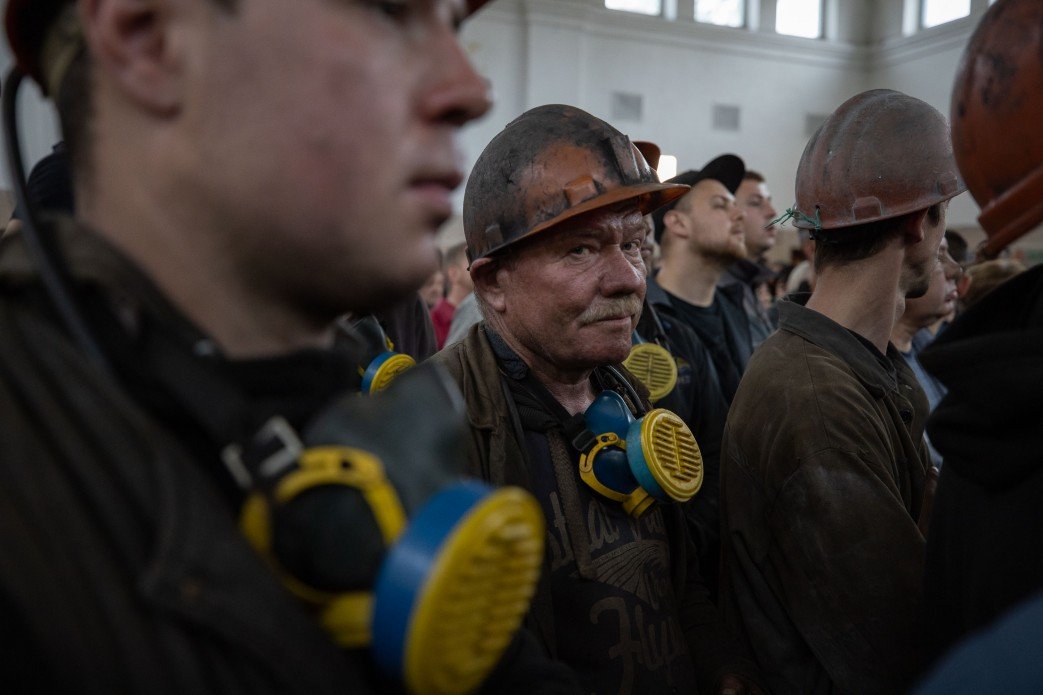 Зеленский созывает СНБО, чтобы обсудить проблемы угольной отрасли