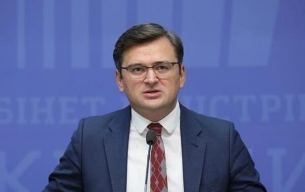 Кулеба подсчитал количество санкций против России
