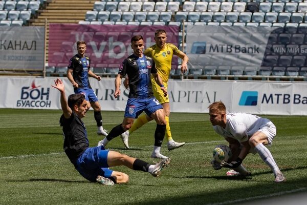 Футбол. &laquo;Чорноморець&raquo; - &laquo;Дніпро-1&raquo; - 1:2