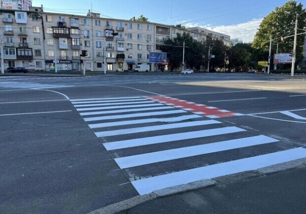 Три миллиона потратят на краску для асфальта в Одессе
