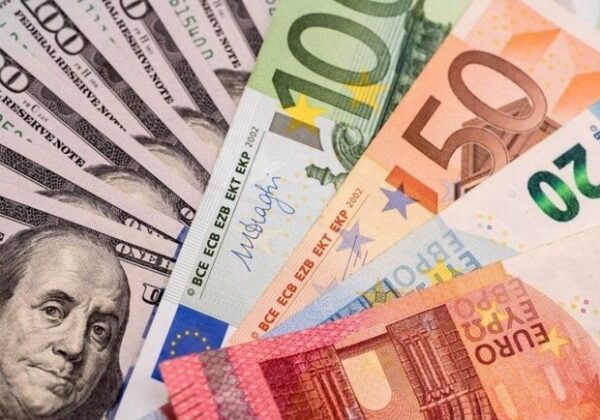 Курс валют в Украине 26 ноября 2024: сколько стоит доллар и евро Курс валют в Украине 26 ноября 2024: сколько стоит доллар и евро