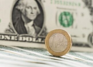 Курс валют в Украине 3 марта 2025 года: сколько стоит доллар и евро