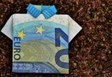 Курс валют в Украине 31 августа 2025: сколько стоит доллар и евро