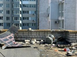 РФ нанесла удар по многоэтажке и домовладению в Одесской области: последствия атаки